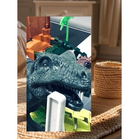 Dinosaur Toys Flexible Track Car Race Set Learning Skills Toddler Kids Gift 3+ - Picture 9 of 16